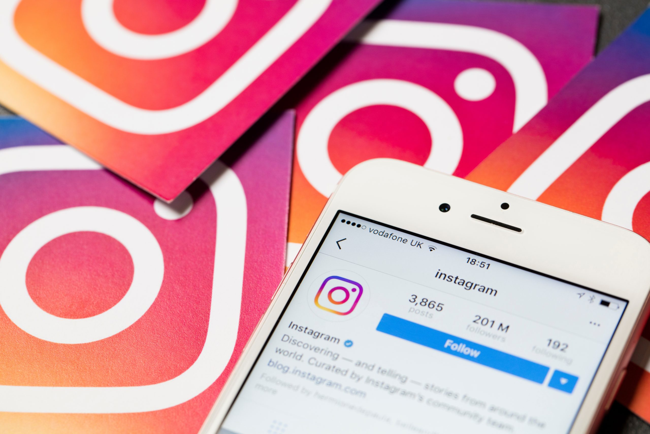 HOW TO WRITE A PERFECT INSTAGRAM BIO